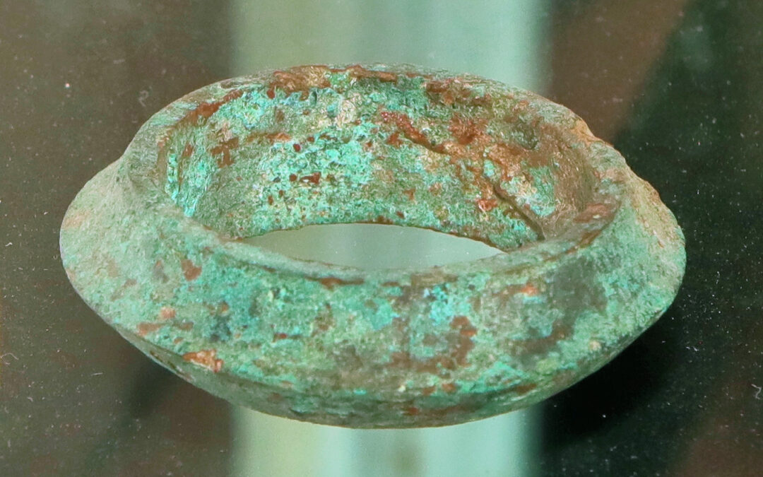 Anello di bronzo
