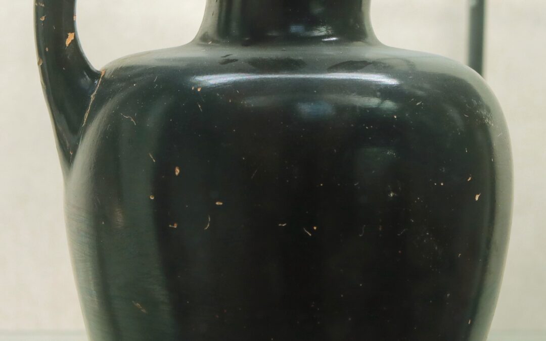 Oinochoe trilobata di produzione attica